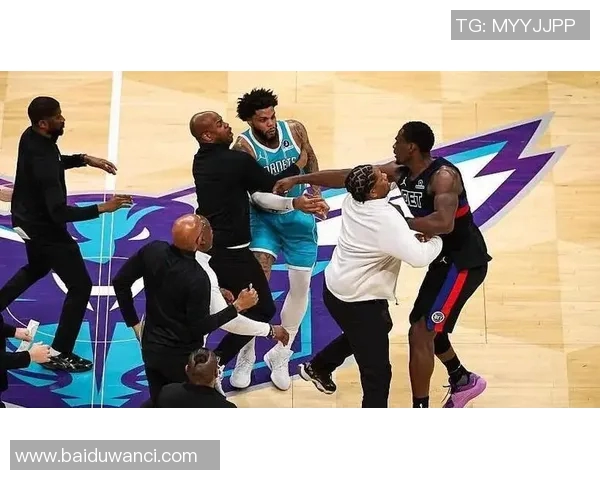 全明星球员因违规行为被罚款并停赛 多项处罚引发热议 全明星球员因违规行为被罚款并停赛 多项处罚引发热议